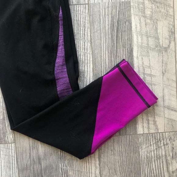 Old Navy Black and Purple Active Leggings - Picture 2 of 6